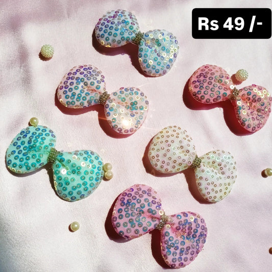Shiny bow clips